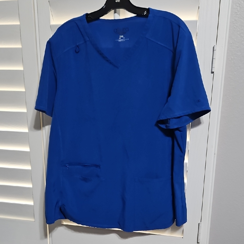 Scrub Top
